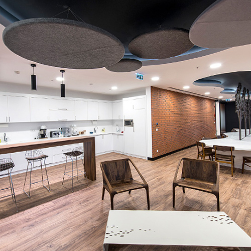 INTERIORS & SHOWROOMS